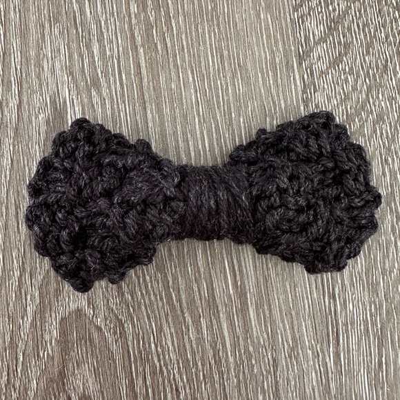 Grey Bow main image 1